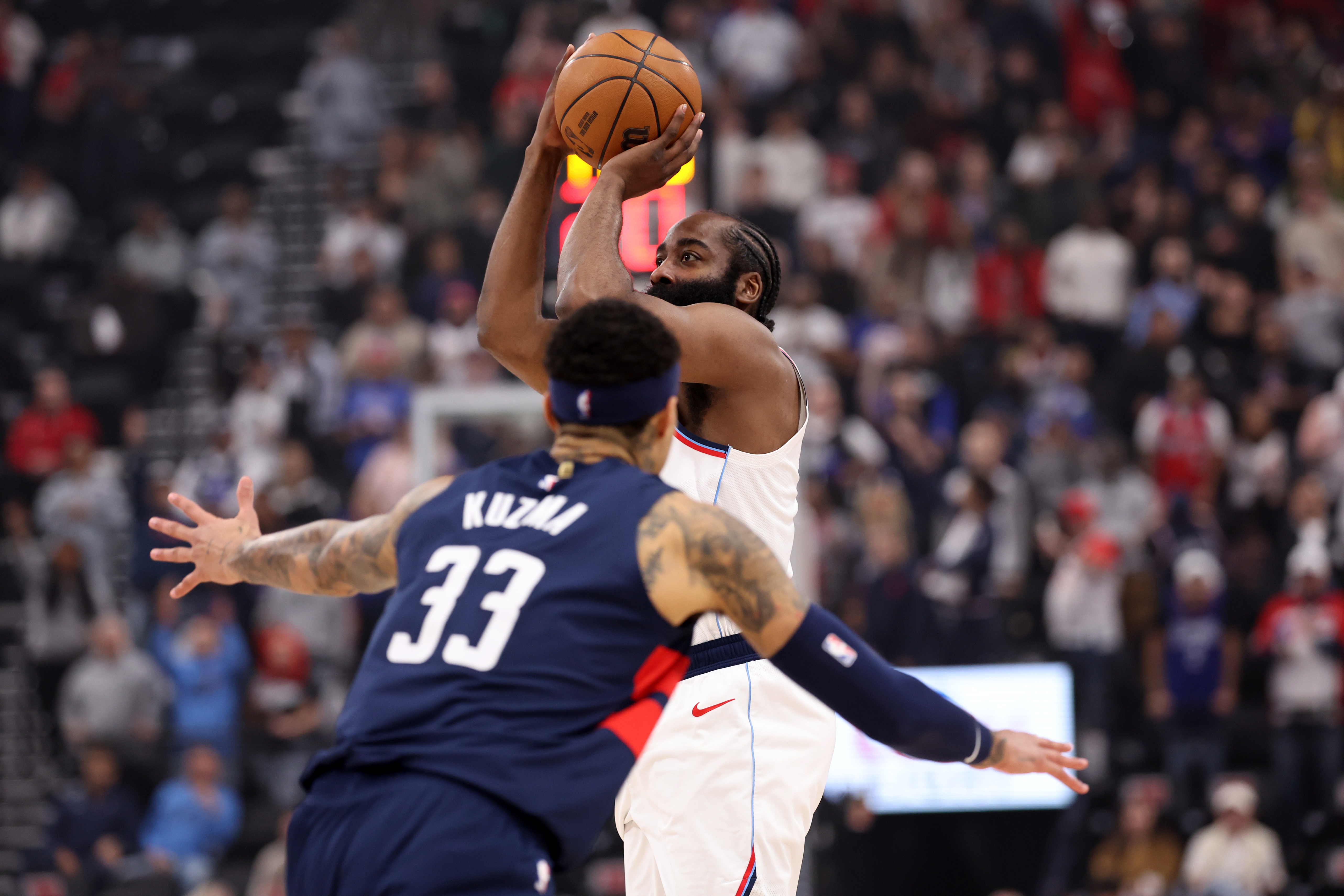 赛地聚焦：NBA总决赛窗口期热度飙升，布鲁克林篮网迎来里程碑，气氛紧张，年轻球员得到机会的简单介绍-易胜博官网