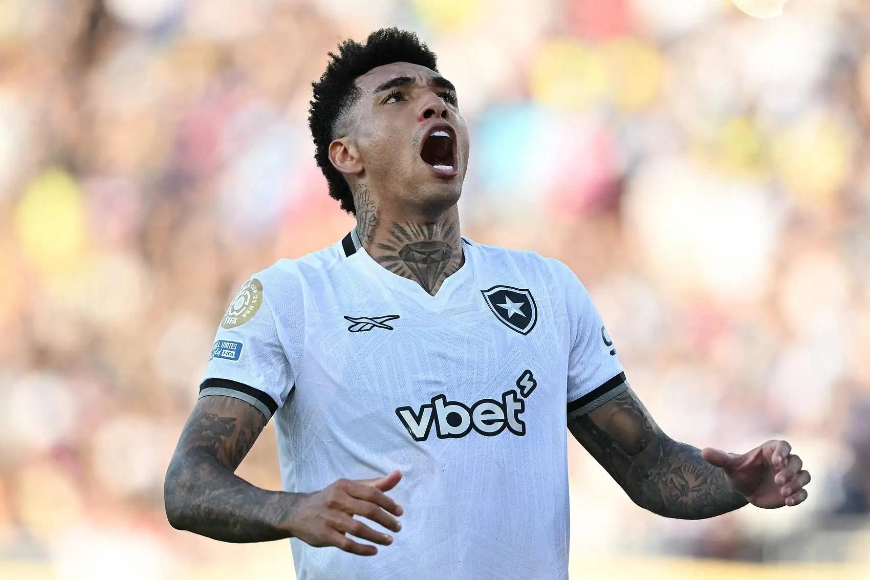 包含欧篮联赛程吃紧;巴黎圣日耳曼赛后回应争议;态度坚定;数据趋势出现新变化的词条 包含欧篮联赛程吃紧;巴黎圣日耳曼赛后回应争议;态度坚定;数据趋势出现新变化的词条